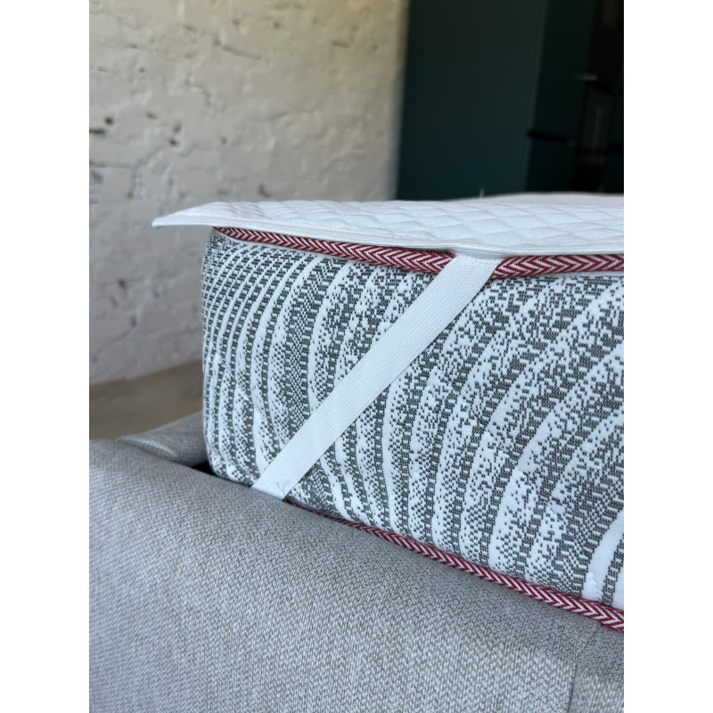 Наматрасник Polet v empireye 2/Полет в эмпирее водоудерживающий 2