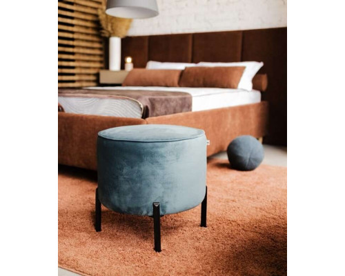 Пуф Круглый D-450 на черных опорах