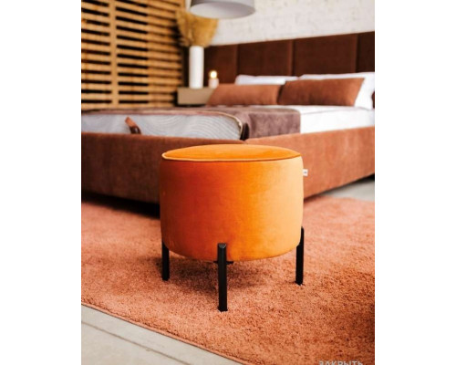 Пуф Круглый D-450 на черных опорах